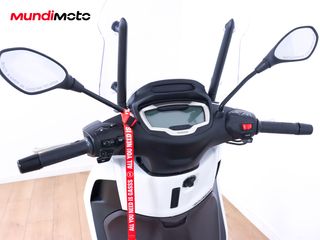 PIAGGIO BEVERLY 400 HPE