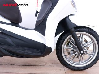 PIAGGIO BEVERLY 400 HPE