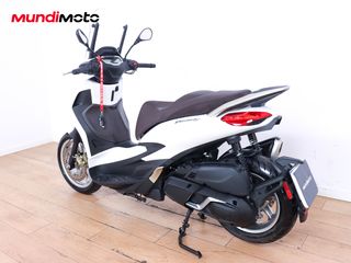 PIAGGIO BEVERLY 400 HPE