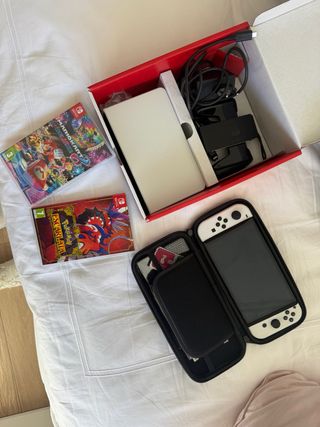 Nintendo Switch Blanca + Juegos