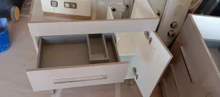 Mueble de baño madera y mármol