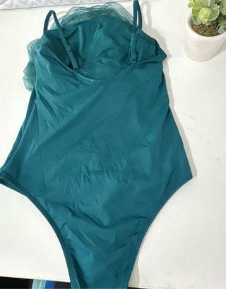 Bañador Oysho verde flor Talla XS