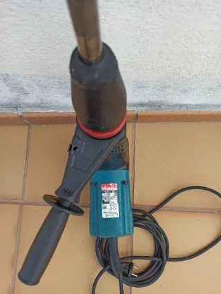 Martillo Makita HM1100