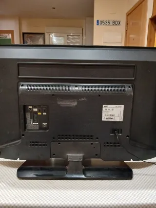 TV Samsung 40 pulgadas Negra