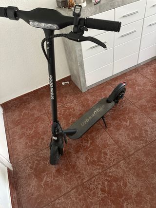 Patinete Eléctrico UrbanGlide Negro