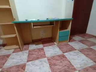 Cuarto COMPLETO .Cama nido ,armario,escritorio,es