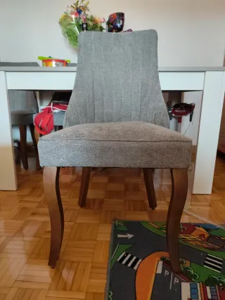 6 Sillas de comedor tapizadas