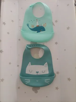Baberos de silicona para bebé