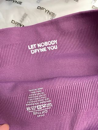 Conjunto DFYNE Top y Shorts Morado Talla S