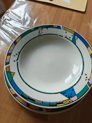 Servizio piatti ceramica decorato