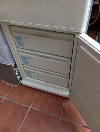 Frigorífico Superser 2 puertas 4 cajones