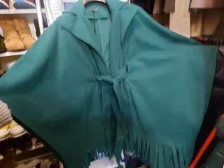 Mantella/cappa/poncho verde taglia unica
