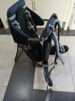 Mochila portabebés de montaña