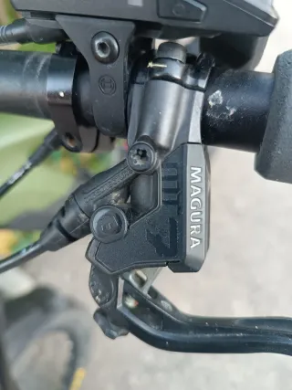 Bicicleta eléctrica Cube TM