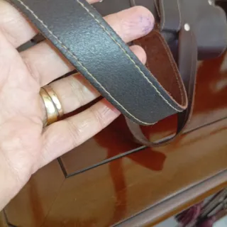 Mochila de cuero y piel