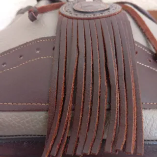 Mochila de cuero y piel