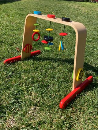 Gimnasio bebé Ikea madera como nuevo