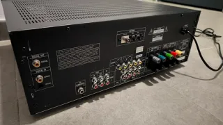 Amplificador Harman Kardon AVR 1550