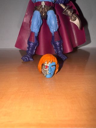 Figura Motu Classics - Skeletor Nuevas Aventuras