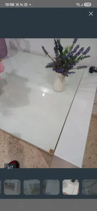 Mesa extensible comedor cristal y madera.