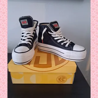 Bambas Coolway estilo Converse con plataforma