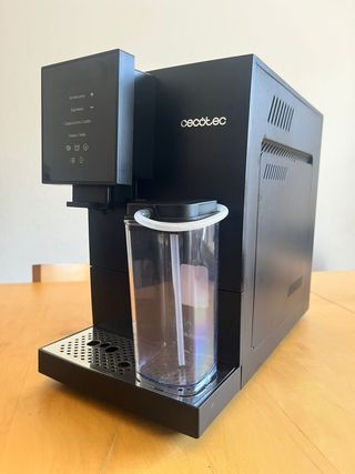 Cafetera Cecotec Cremmaet Compactccino Negra