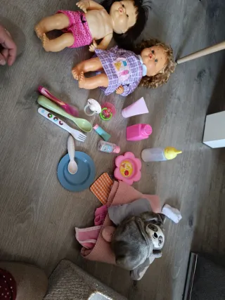 Muñeca Nenuco con accesorios