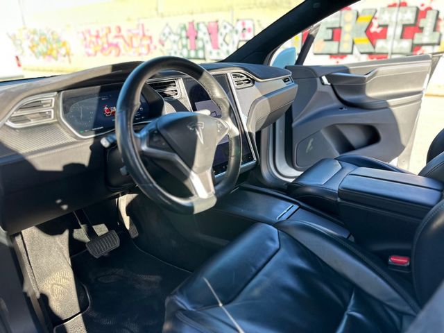 Tesla Model X 2017