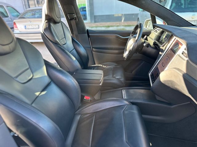 Tesla Model X 2017
