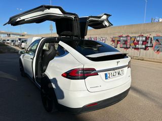 Tesla Model X 2017