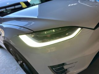 Tesla Model X 2017