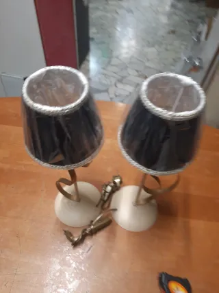 Coppia lumi paralumi neri e oro