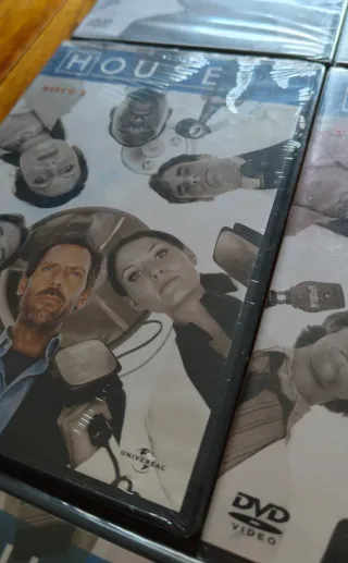 Lote 11 DVDs House Temporada 1 Precintados