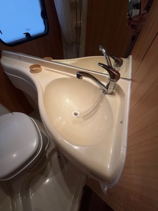 MC LOUIS 6 PLAZAS FACE TO FACE