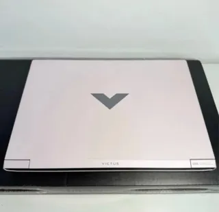 HP Victus 15 FA | Ed. Rosa | RTX 5050 | NUEVO