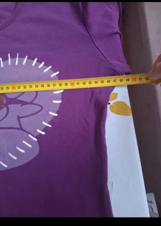Camiseta Planeta Toro Morada Talla M