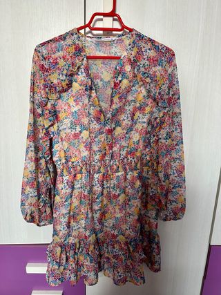 Vestido Zara floral