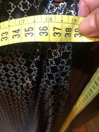 Vestido Zara Basic efecto raso estampado Talla L