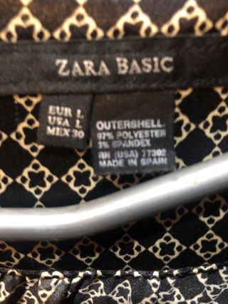Vestido Zara Basic efecto raso estampado Talla L