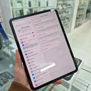 iPad Pro M5 256GB Negro Seminuevo con Caja
