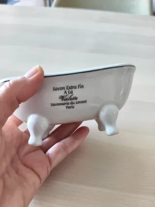 Jabonera de porcelana estilo bañera