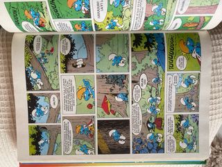 Libro de los pitufos año 1992, buen estado