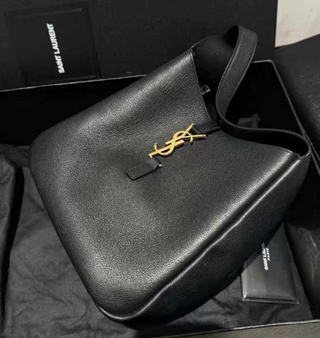Bolso YSL Le 5 à 7 Grande Negro