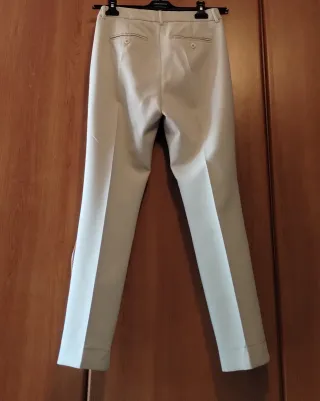 Pantaloni donna a sigaretta beige