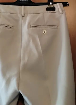 Pantaloni donna a sigaretta beige