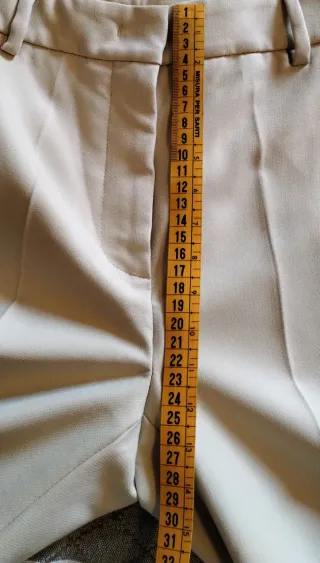Pantaloni donna a sigaretta beige
