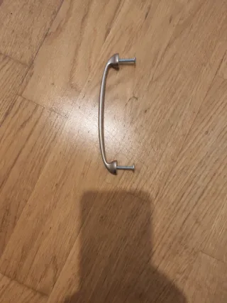 Tirador alargado plata para mueble. Paquete de 11