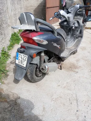 Kymco Gran Dink 125cc Negra