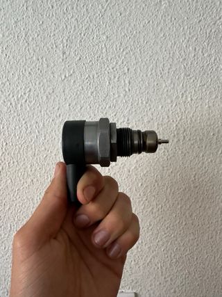 Válvula control presión de combustible