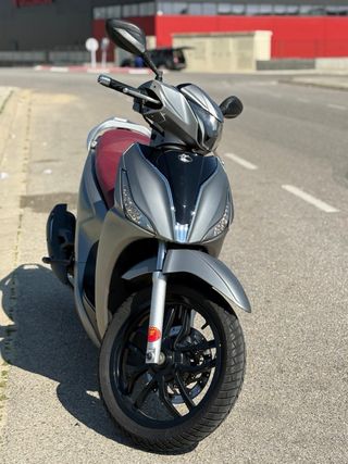 Kymco People S 125